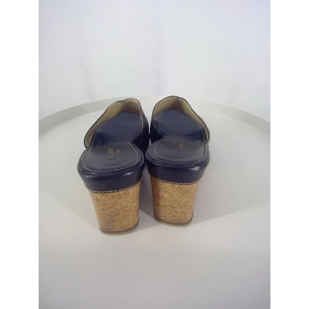 Liz‎ Claiborne Flex Leather Wedge Sandals